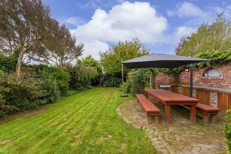 Photo of property in 218 Barrington Street, Somerfield, Christchurch, 8024