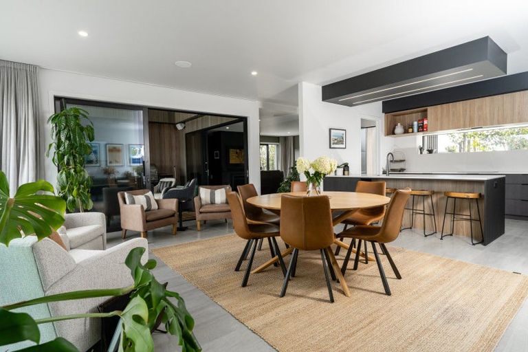 Photo of property in 46 Rangitahi Road, Raglan, 3225