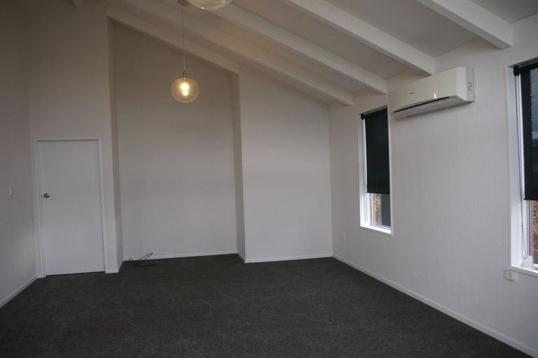 Photo of property in 76a High Street, Mosgiel, 9024
