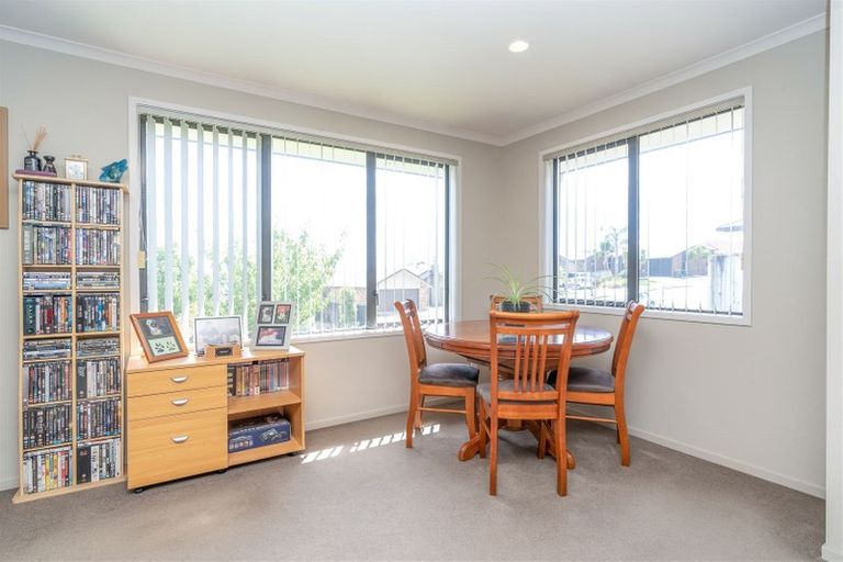 Photo of property in 4 Raddington Way, Huntington, Hamilton, 3210