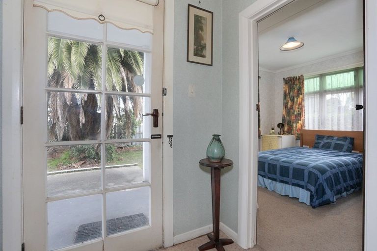 Photo of property in 30 Cuba Street, Marton, 4710