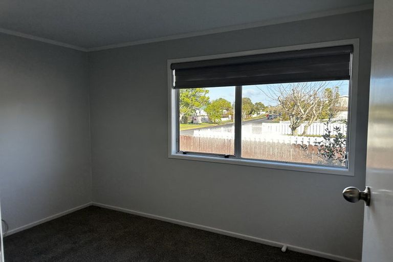 Photo of property in 5 Bluewater Place, Wattle Downs, Auckland, 2103