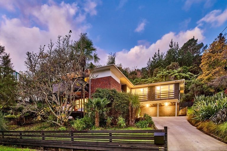Photo of property in 33 Kairimu Street, Stokes Valley, Lower Hutt, 5019