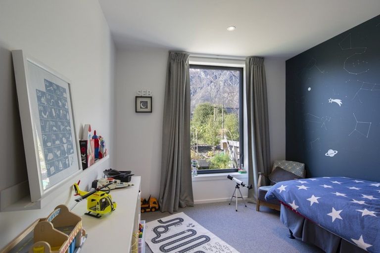 Photo of property in 13 Torridon Court, Jacks Point, Queenstown, 9371