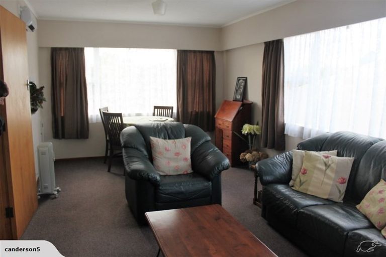 Photo of property in 1/239 Carrington Street, Vogeltown, New Plymouth, 4310