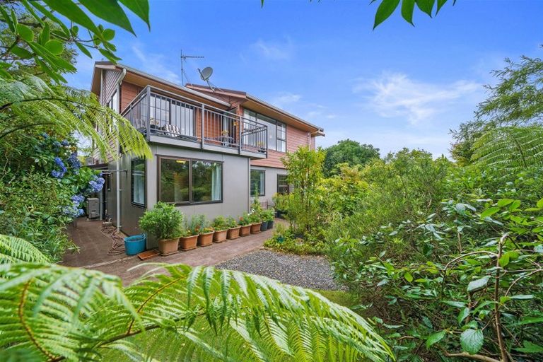 Photo of property in 38 James Cook Drive, Whitby, Porirua, 5024