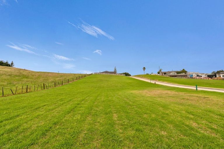 Photo of property in 6 Anbrue Lane, Ruakaka, 0116