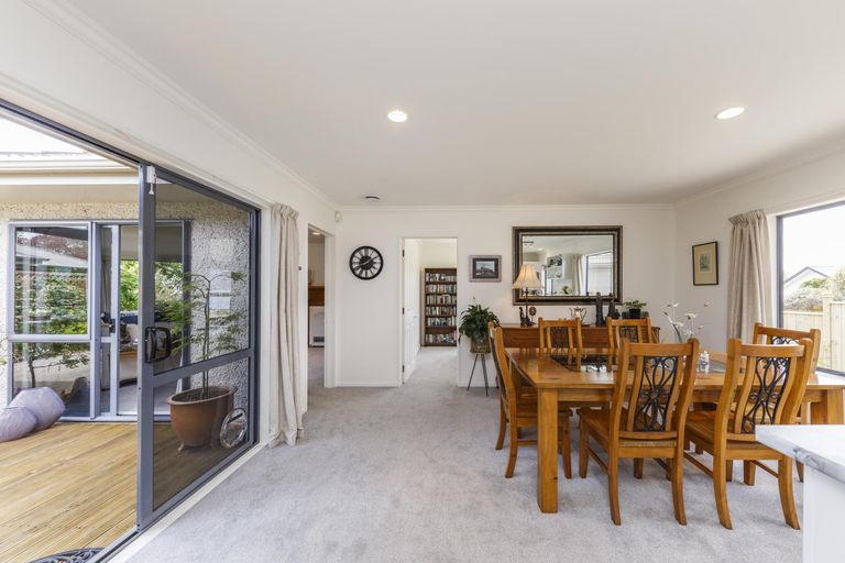 Photo of property in 5 Windsor Street, Terrace End, Palmerston North, 4410