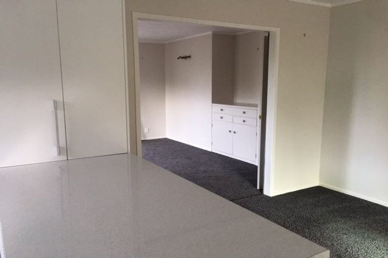 Photo of property in 1/85 Sunnybrae Road, Hillcrest, Auckland, 0627