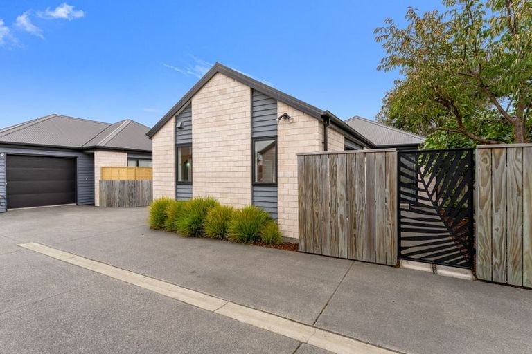 Photo of property in 1/14 Cotswold Avenue, Bishopdale, Christchurch, 8053