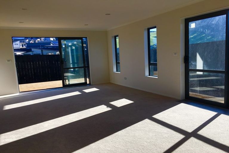 Photo of property in 7 Kato Way, Pukekohe, 2120