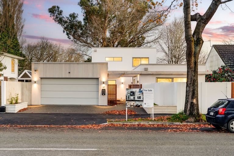 Photo of property in 57 Parkstone Avenue, Ilam, Christchurch, 8041