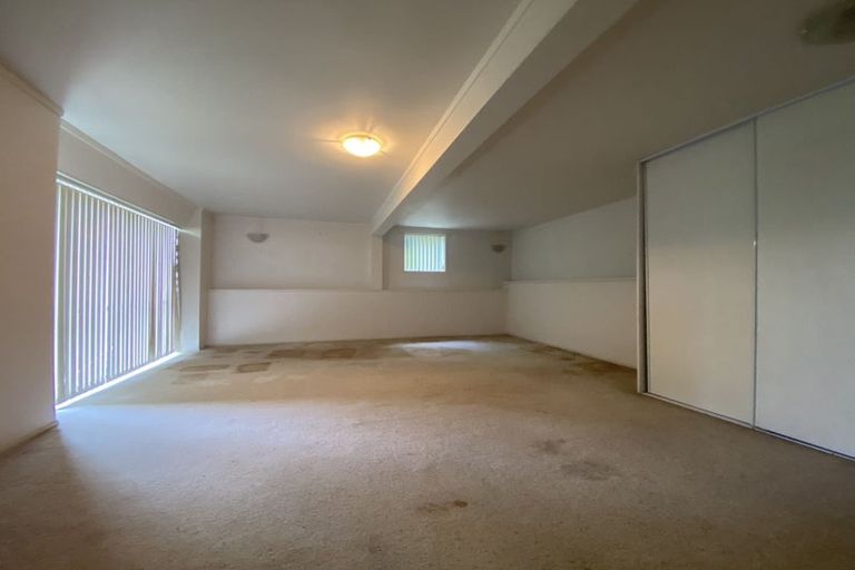 Photo of property in 1/40 Savoy Road, Glen Eden, Auckland, 0602