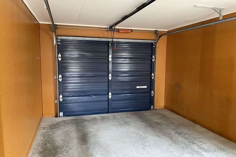 Photo of property in 13 Palmbrook Avenue, Havelock North, 4130