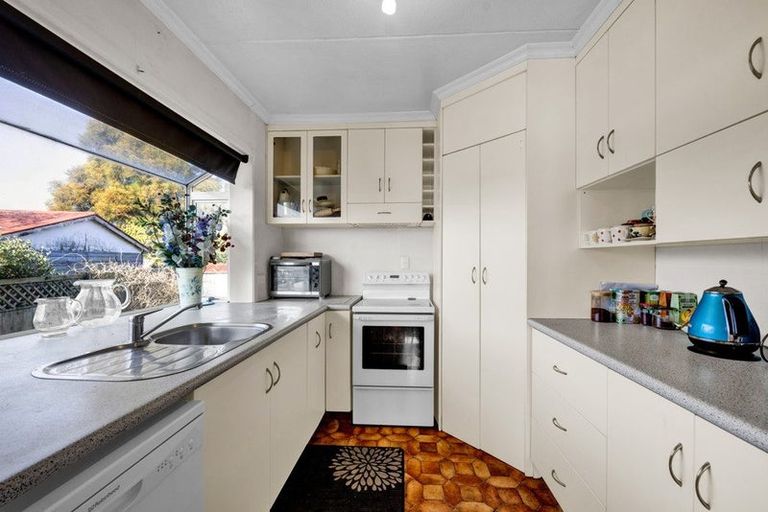 Photo of property in 13 Curtis Street, Stratford, 4332