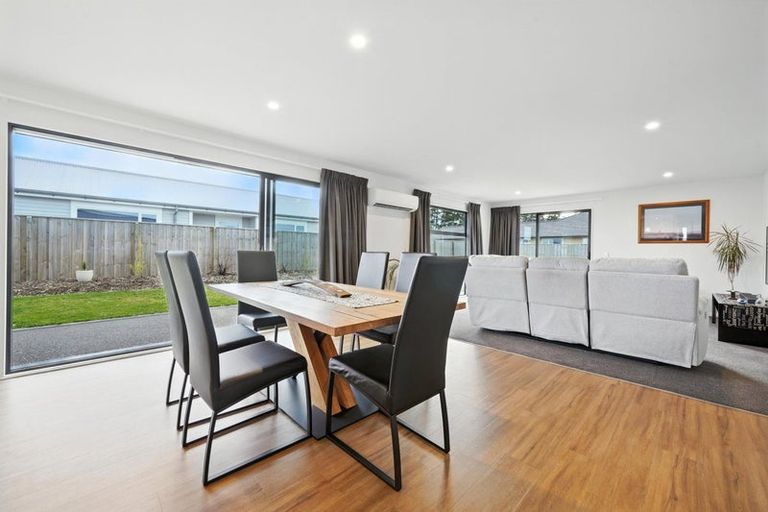 Photo of property in 29 Plover Avenue, Amberley, 7410