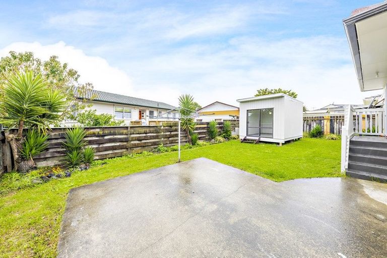 Photo of property in 1/14 Ririno Place, Manurewa, Auckland, 2102