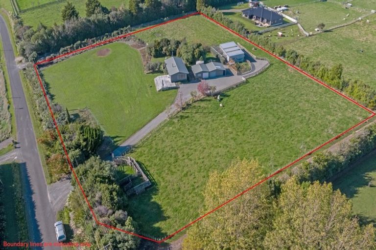 Photo of property in 174 Hendersons Line, Kelvin Grove, Palmerston North, 4470