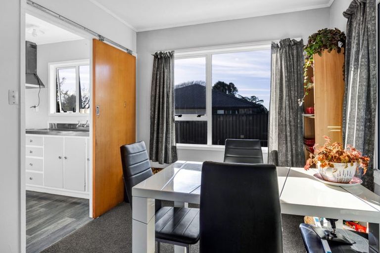 Photo of property in 12 Hamlet Street, Stratford, 4332