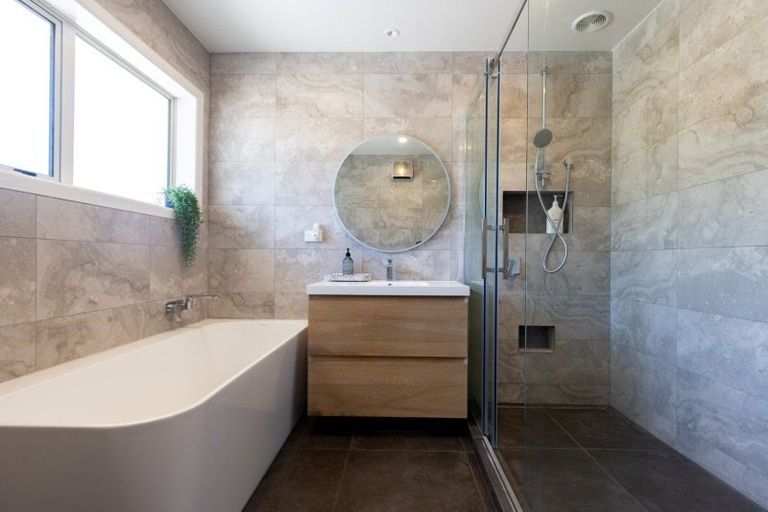 Photo of property in 69 Princes Street, Cambridge, 3434