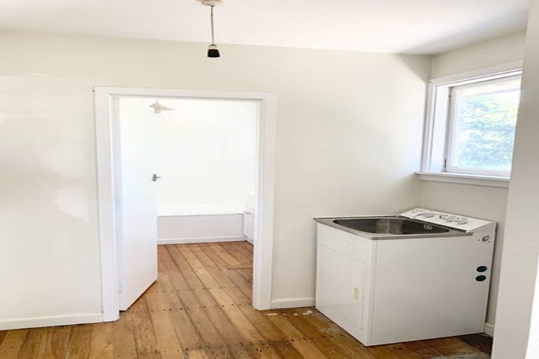 Photo of property in 12 Delph Street, Avonhead, Christchurch, 8042