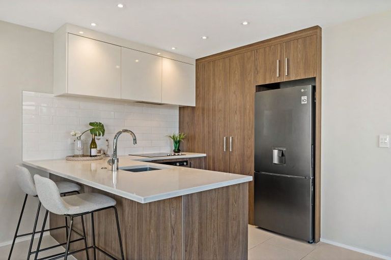 Photo of property in 4a Meteor Road, Hobsonville, Auckland, 0616