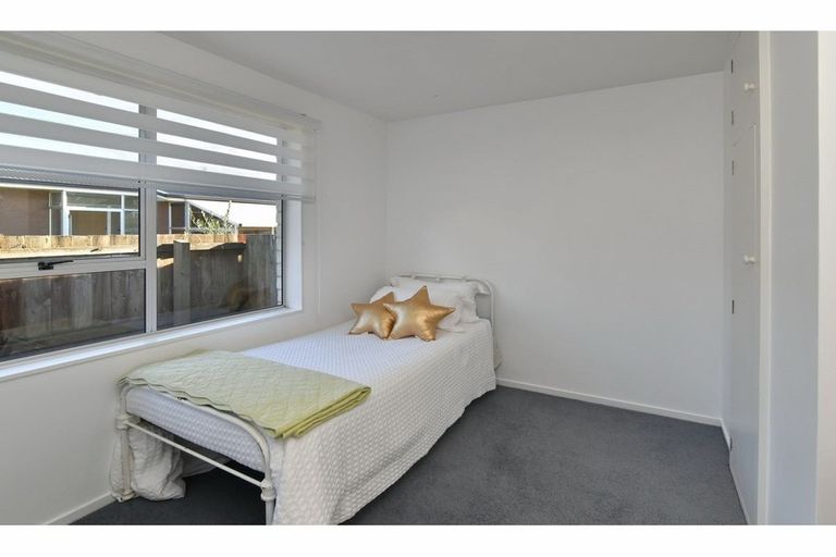 Photo of property in 36 Oldwood Street, Bishopdale, Christchurch, 8053