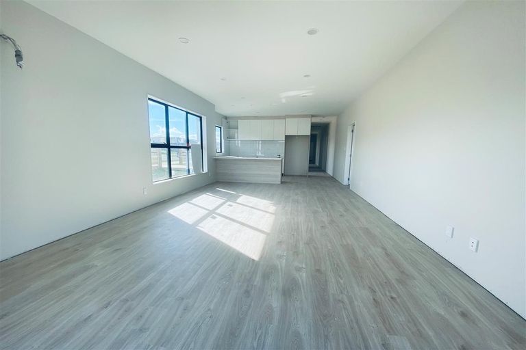 Photo of property in 1 Huamanu Street, Pukekohe, 2120