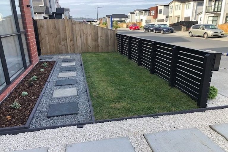 Photo of property in 22 Myland Drive, Hobsonville, Auckland, 0616