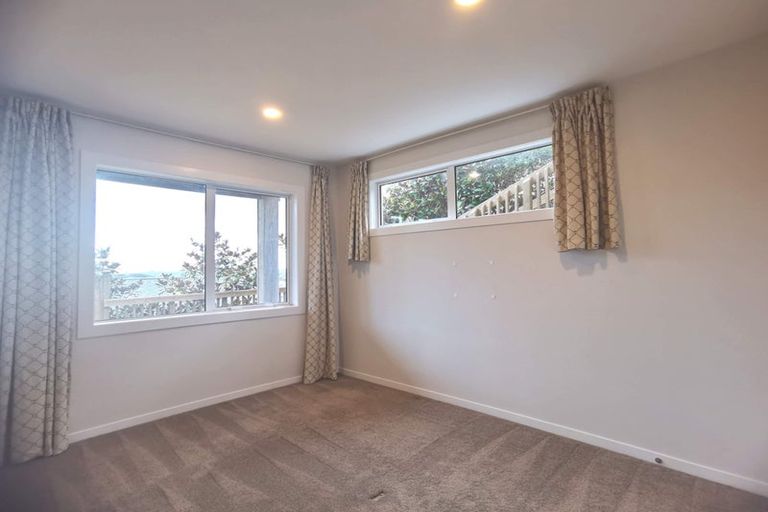 Photo of property in 1004a East Coast Road, Northcross, Auckland, 0630