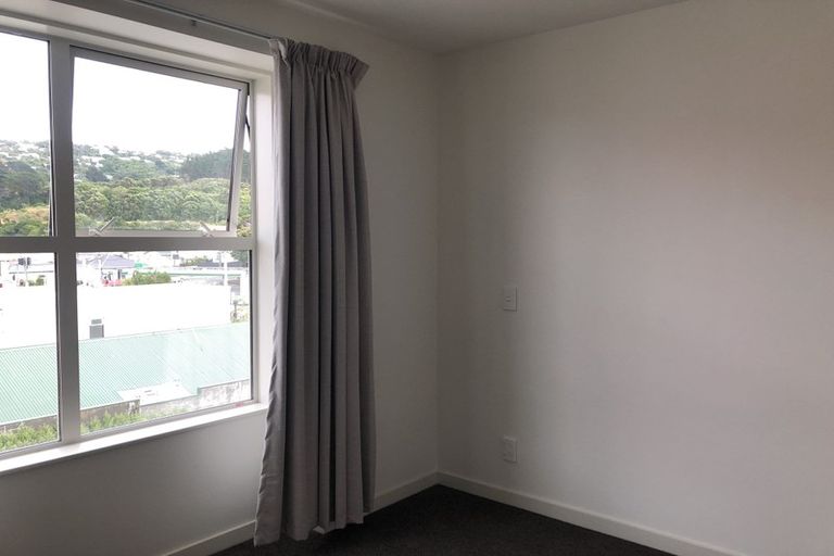 Photo of property in 21u4 Luxford Street, Berhampore, Wellington, 6023