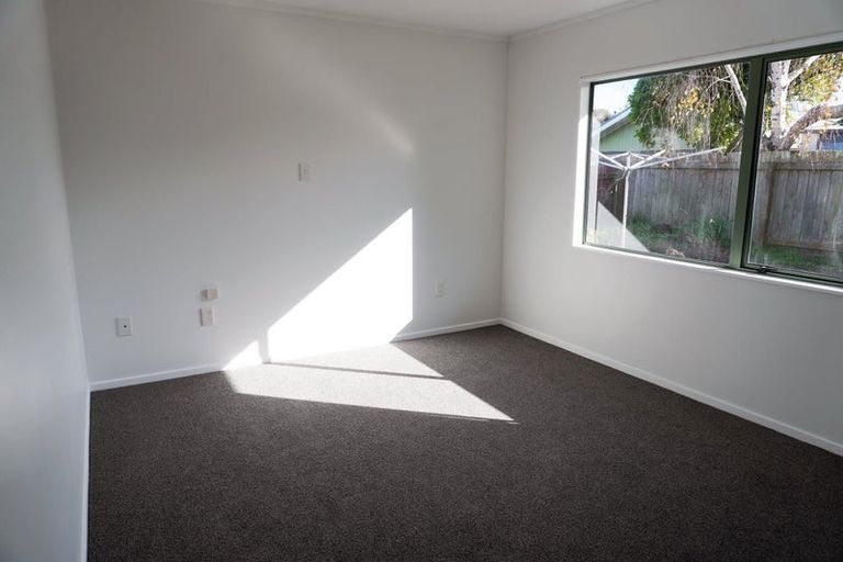Photo of property in 35 Makarini Street, Paraparaumu, 5032