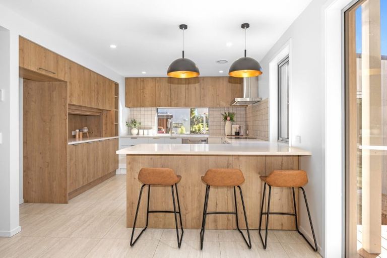 Photo of property in 1 Kahika Lane, Westmorland, Christchurch, 8025