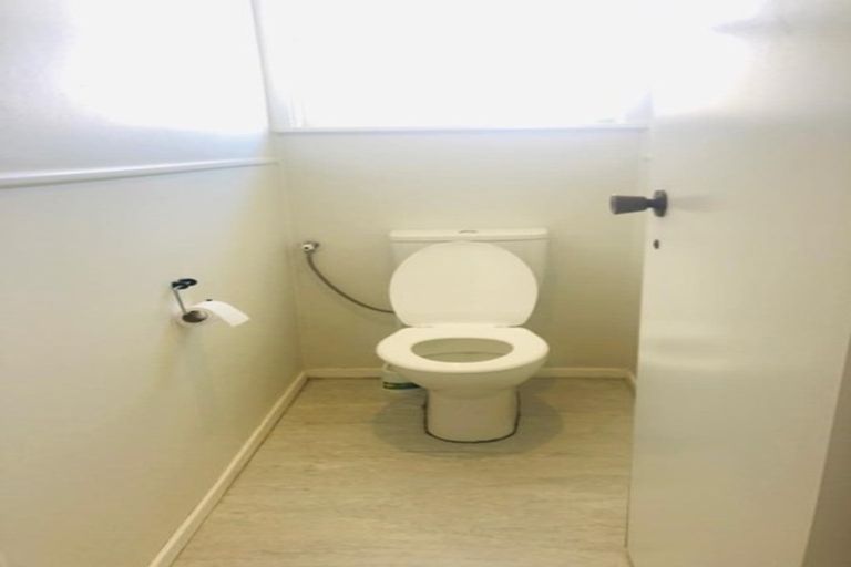 Photo of property in 62 Calthorp Close, Favona, Auckland, 2024