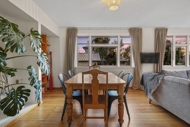 Photo of property in 5 Burnbrae Street, Saint Martins, Christchurch, 8022