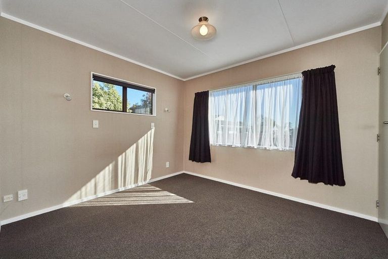 Photo of property in 50b Benmore Avenue, Cloverlea, Palmerston North, 4412