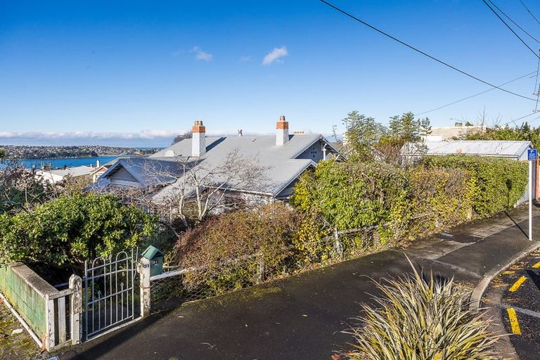 Photo of property in 31 Arthur Street, Dunedin Central, Dunedin, 9016