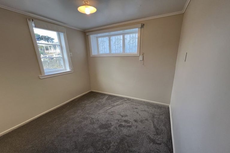 Photo of property in 14 Bidwill Street, Mount Cook, Wellington, 6021