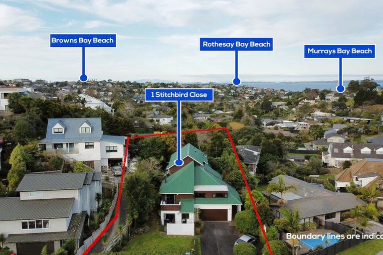 Photo of property in 1 Stitchbird Close, Murrays Bay, Auckland, 0630
