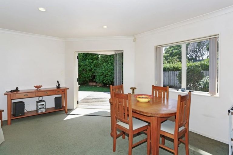 Photo of property in 42a Kitchener Road, Waiuku, 2123