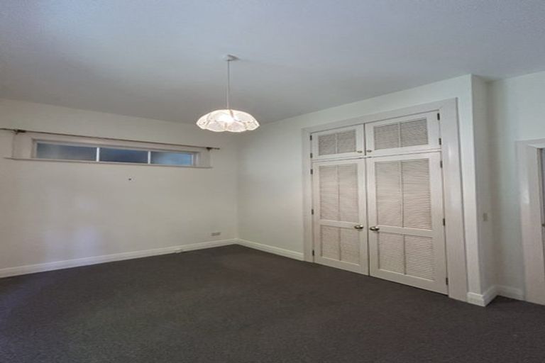 Photo of property in 2/1 Wilkinson Street, Oriental Bay, Wellington, 6011