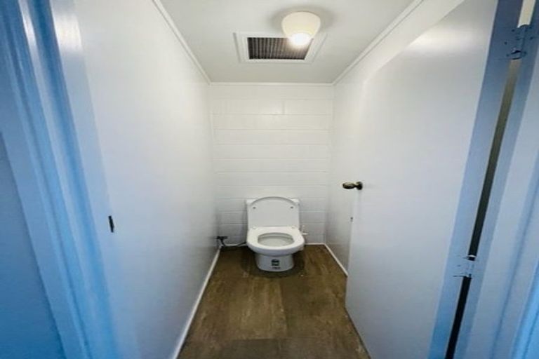 Photo of property in 1 Bendale Place, Papatoetoe, Auckland, 2025