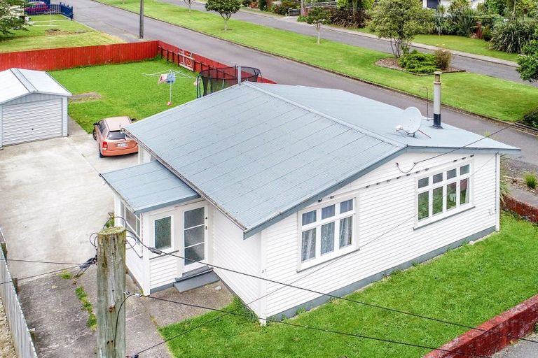 Photo of property in 67 Derby Street, Westport, 7825