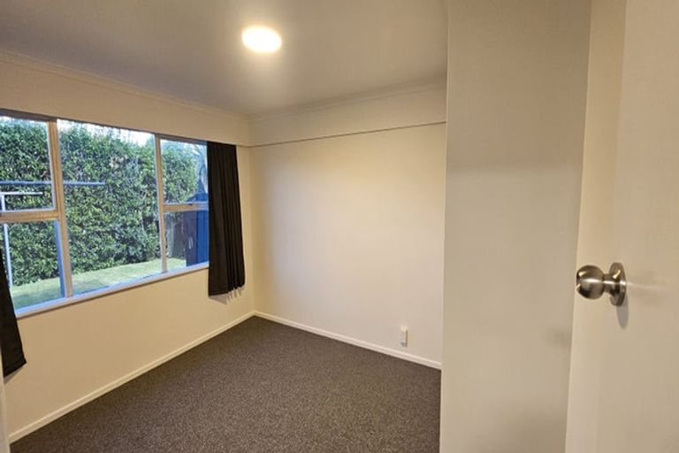 Photo of property in 53 Great South Road, Papakura, 2110
