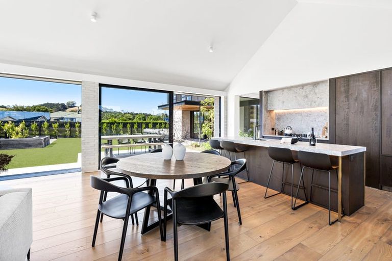 Photo of property in 12 Tiaki Lane, Matakana, 0985