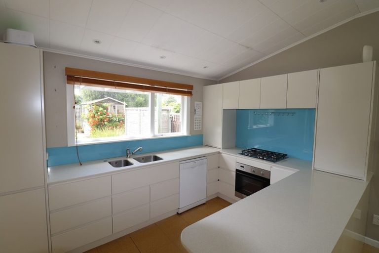 Photo of property in 211 The Parade, Island Bay, Wellington, 6023