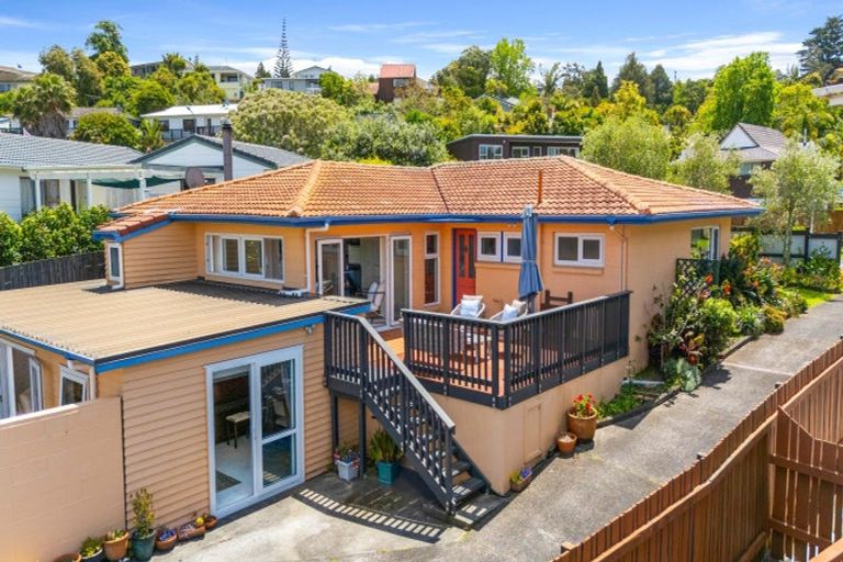 Photo of property in 71 Stapleford Crescent, Browns Bay, Auckland, 0630