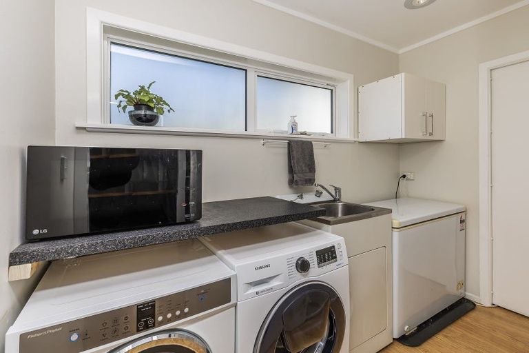 Photo of property in 50 Spencer Street, Crofton Downs, Wellington, 6035