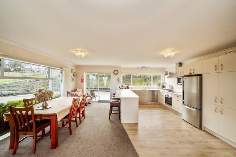 Photo of property in 242b Turuturu Road, Hawera, 4674