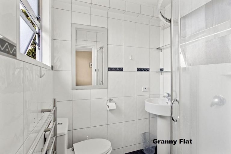 Photo of property in 55 Watea Road, Torbay, Auckland, 0630